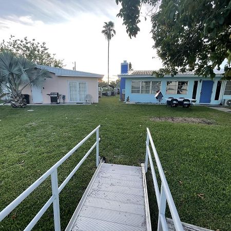 Rim Canal Cottage 'Yellow House' With Canal Views & Boat Dock Cottage Okeechobee Buitenkant foto