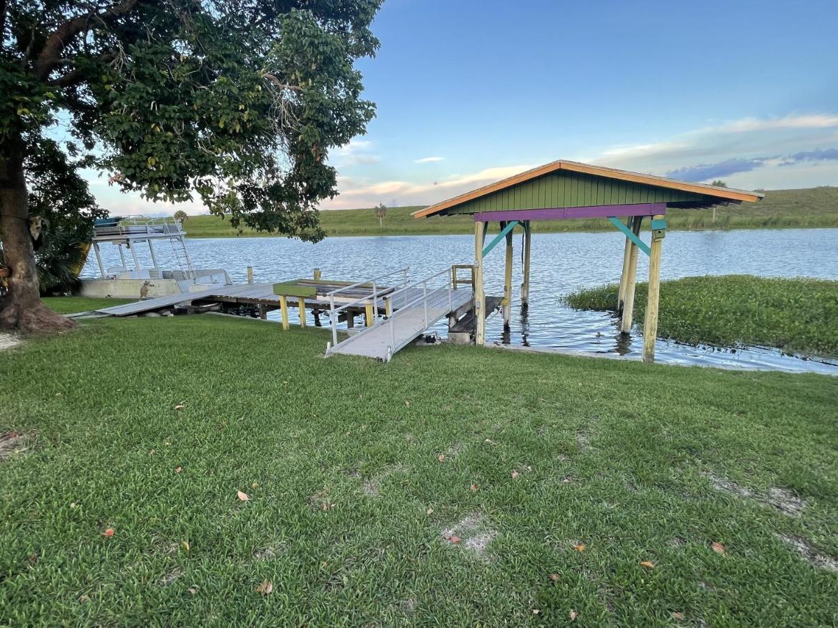 Rim Canal Cottage 'Yellow House' With Canal Views & Boat Dock Cottage Okeechobee Buitenkant foto